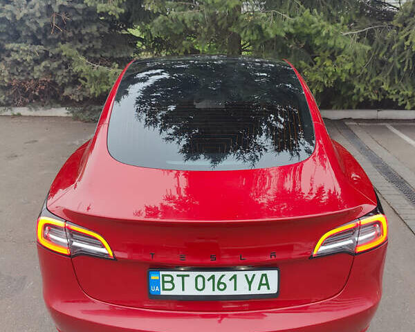 Червоний Тесла Модель 3, об'ємом двигуна 0 л та пробігом 123 тис. км за 16700 $, фото 12 на Automoto.ua