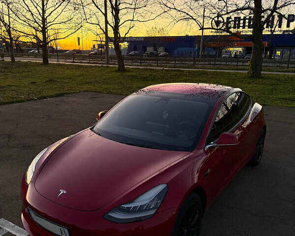 Червоний Тесла Модель 3, об'ємом двигуна 0 л та пробігом 90 тис. км за 16499 $, фото 17 на Automoto.ua