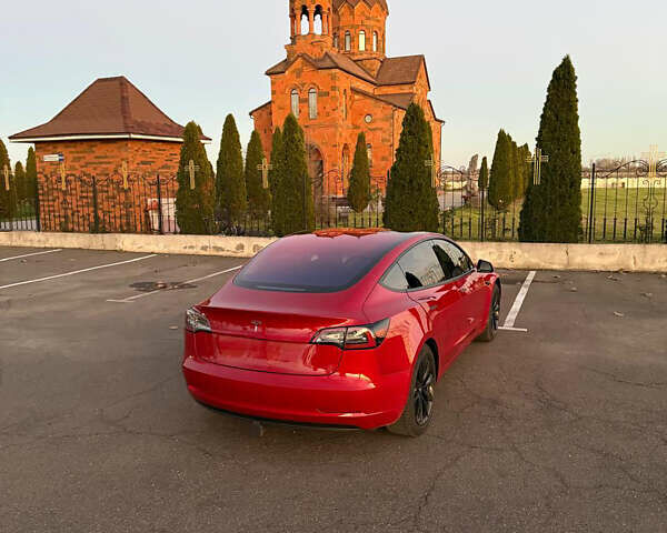 Червоний Тесла Модель 3, об'ємом двигуна 0 л та пробігом 90 тис. км за 16499 $, фото 4 на Automoto.ua