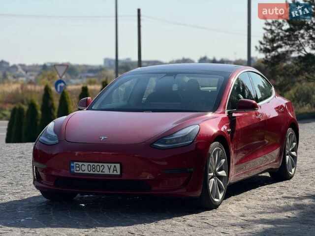 Красный Тесла Модель 3, объемом двигателя 0 л и пробегом 160 тыс. км за 15500 $, фото 2 на Automoto.ua