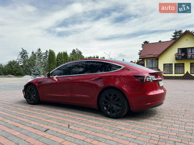 Тесла Модель 3 2018 у Чернівцях на Automoto.ua Червоний Тесла Модель 3, об'ємом двигуна 0 л та пробігом 235 тис. км за 16200 $, фото 12 на Automoto.ua