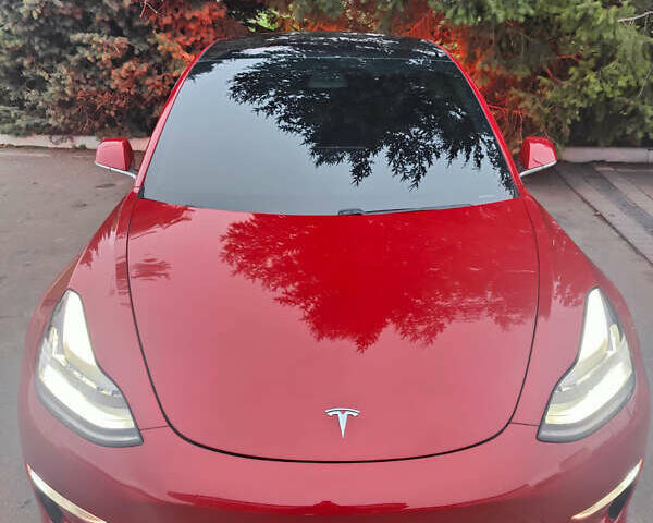 Червоний Тесла Модель 3, об'ємом двигуна 0 л та пробігом 123 тис. км за 16700 $, фото 62 на Automoto.ua