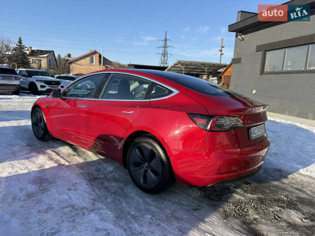 Красный Тесла Модель 3, объемом двигателя 0 л и пробегом 137 тыс. км за 16500 $, фото 5 на Automoto.ua