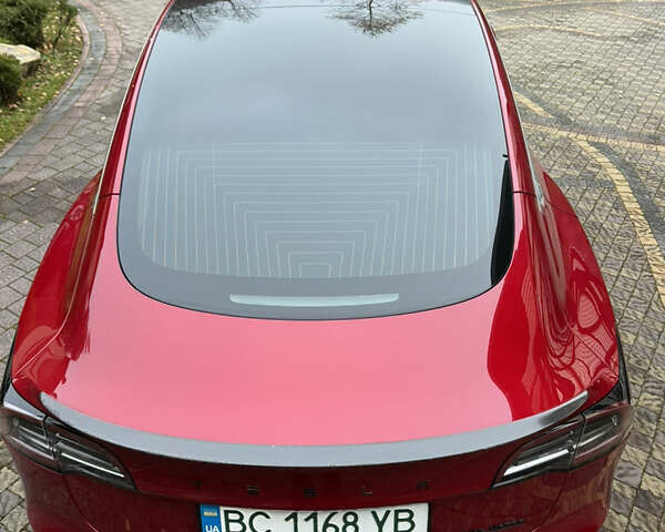 Красный Тесла Модель 3, объемом двигателя 0 л и пробегом 129 тыс. км за 20999 $, фото 13 на Automoto.ua