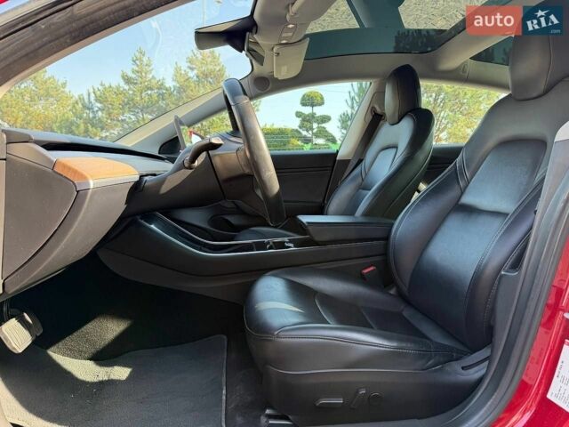 Красный Тесла Модель 3, объемом двигателя 0 л и пробегом 160 тыс. км за 15500 $, фото 14 на Automoto.ua