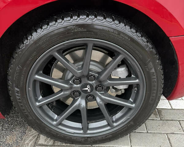 Червоний Тесла Модель 3, об'ємом двигуна 0 л та пробігом 124 тис. км за 16400 $, фото 28 на Automoto.ua