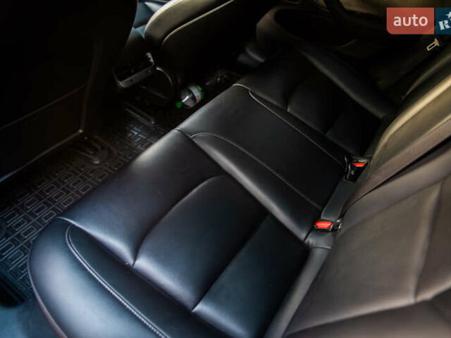 Червоний Тесла Модель 3, об'ємом двигуна 0 л та пробігом 171 тис. км за 18000 $, фото 11 на Automoto.ua