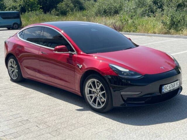 Красный Тесла Модель 3, объемом двигателя 0 л и пробегом 130 тыс. км за 14000 $, фото 7 на Automoto.ua