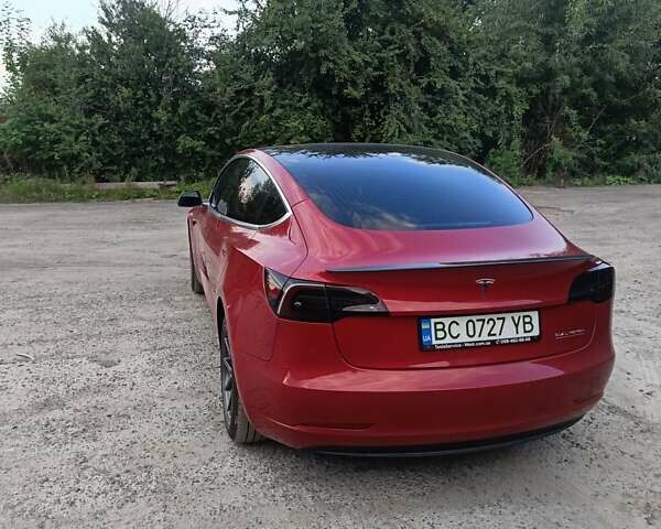 Красный Тесла Модель 3, объемом двигателя 0 л и пробегом 135 тыс. км за 20100 $, фото 17 на Automoto.ua