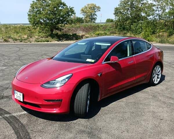 Красный Тесла Модель 3, объемом двигателя 0 л и пробегом 74 тыс. км за 22500 $, фото 6 на Automoto.ua