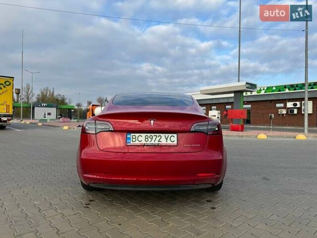 Красный Тесла Модель 3, объемом двигателя 0 л и пробегом 68 тыс. км за 17900 $, фото 3 на Automoto.ua