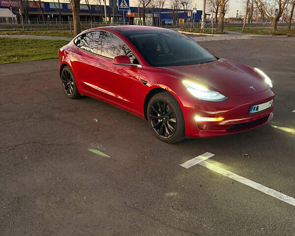 Червоний Тесла Модель 3, об'ємом двигуна 0 л та пробігом 90 тис. км за 16499 $, фото 20 на Automoto.ua