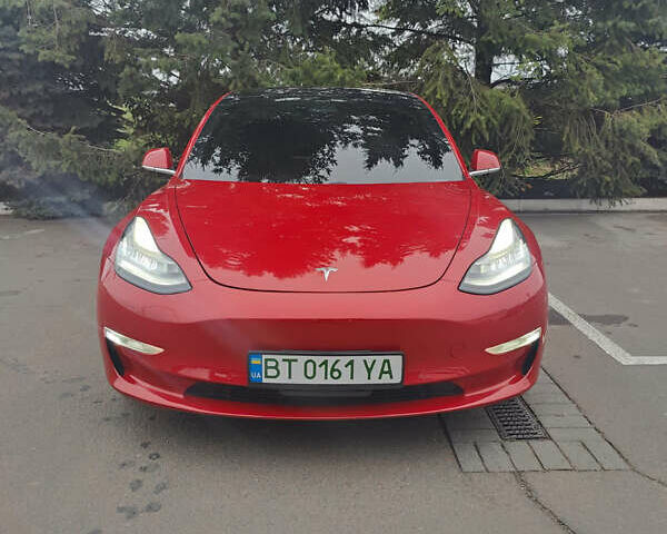 Червоний Тесла Модель 3, об'ємом двигуна 0 л та пробігом 123 тис. км за 16700 $, фото 46 на Automoto.ua