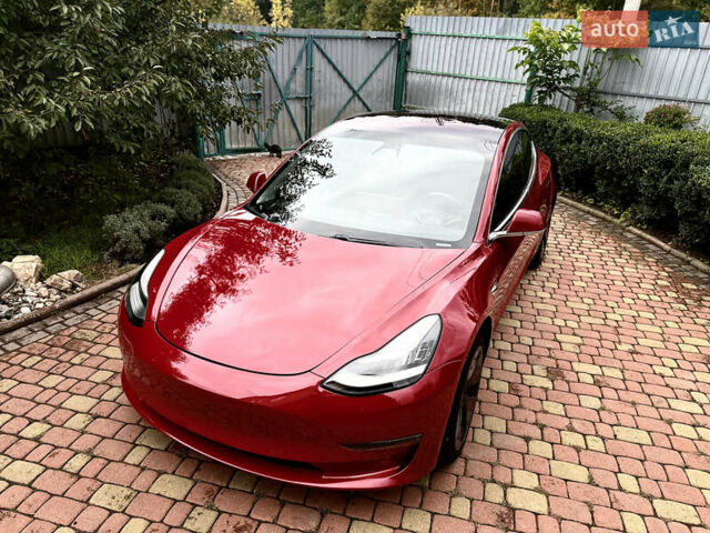 Червоний Тесла Модель 3, об'ємом двигуна 0 л та пробігом 123 тис. км за 14900 $, фото 6 на Automoto.ua