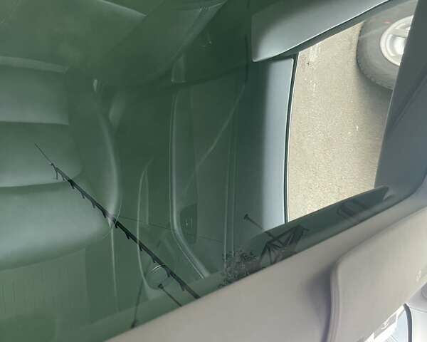 Красный Тесла Модель 3, объемом двигателя 0 л и пробегом 88 тыс. км за 30000 $, фото 10 на Automoto.ua