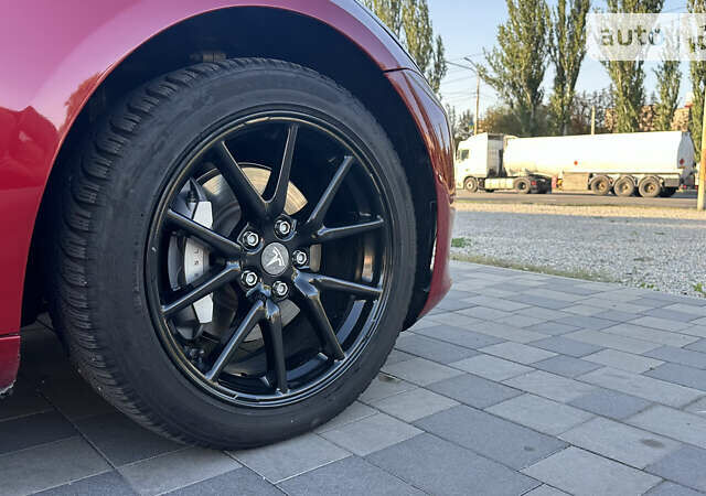 Красный Тесла Модель 3, объемом двигателя 0 л и пробегом 150 тыс. км за 19000 $, фото 2 на Automoto.ua