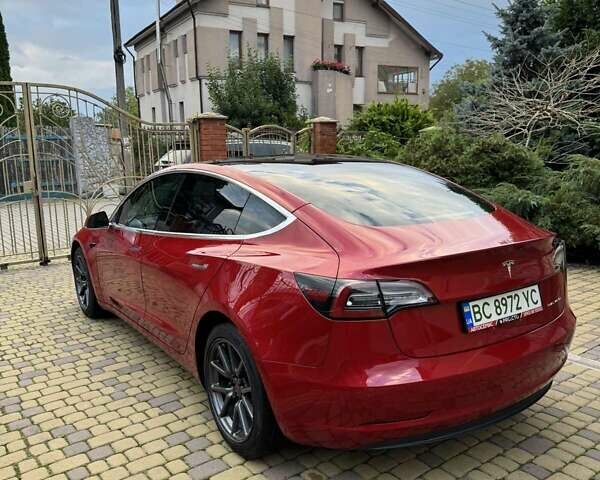 Красный Тесла Модель 3, объемом двигателя 0 л и пробегом 65 тыс. км за 16800 $, фото 13 на Automoto.ua