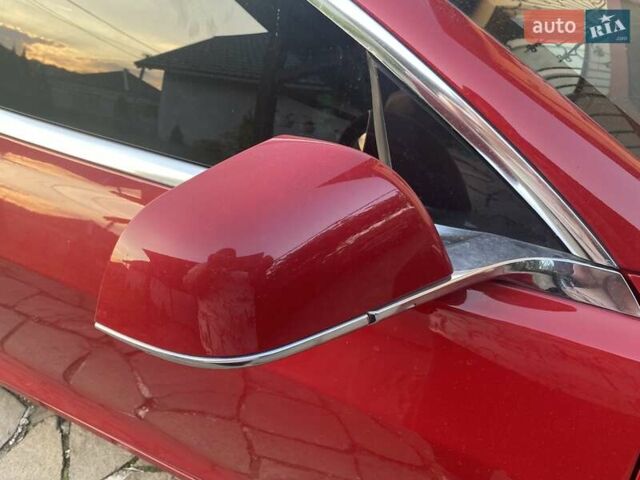 Красный Тесла Модель 3, объемом двигателя 0 л и пробегом 75 тыс. км за 18000 $, фото 2 на Automoto.ua