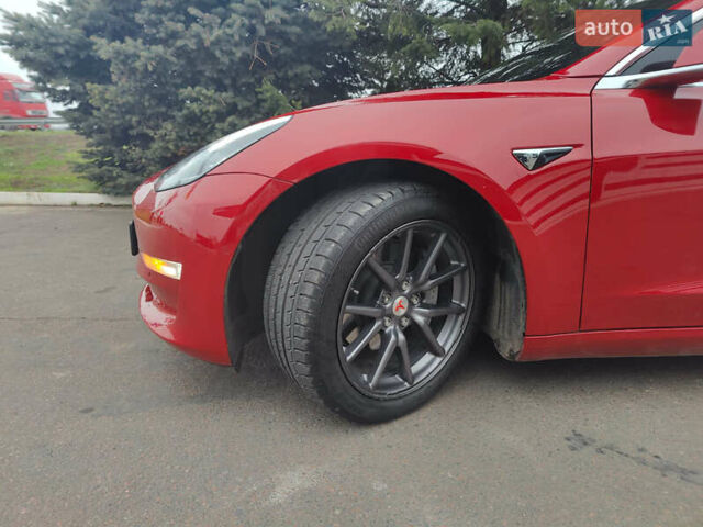 Червоний Тесла Модель 3, об'ємом двигуна 0 л та пробігом 123 тис. км за 16700 $, фото 86 на Automoto.ua
