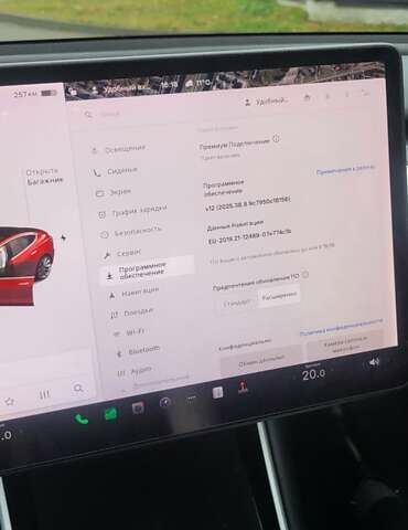 Красный Тесла Модель 3, объемом двигателя 0 л и пробегом 154 тыс. км за 18300 $, фото 6 на Automoto.ua