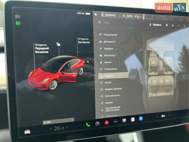 Красный Тесла Модель 3, объемом двигателя 0 л и пробегом 134 тыс. км за 16999 $, фото 18 на Automoto.ua