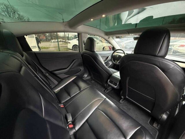 Червоний Тесла Модель 3, об'ємом двигуна 0 л та пробігом 254 тис. км за 12400 $, фото 3 на Automoto.ua