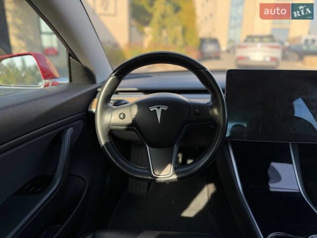 Красный Тесла Модель 3, объемом двигателя 0 л и пробегом 160 тыс. км за 15500 $, фото 16 на Automoto.ua