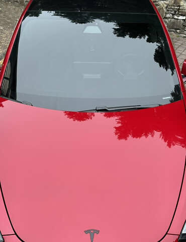 Красный Тесла Модель 3, объемом двигателя 0 л и пробегом 129 тыс. км за 20999 $, фото 15 на Automoto.ua