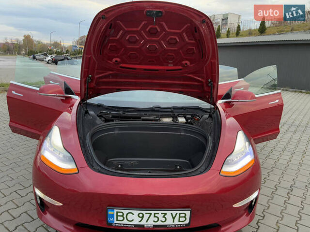 Червоний Тесла Модель 3, об'ємом двигуна 0 л та пробігом 159 тис. км за 15800 $, фото 88 на Automoto.ua