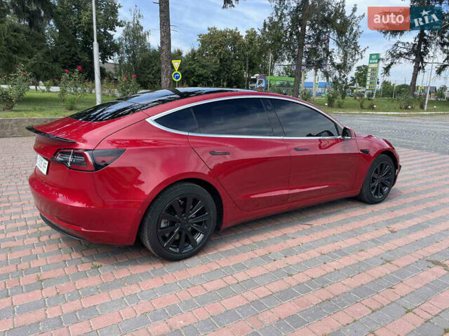 Тесла Модель 3 2018 у Чернівцях на Automoto.ua Червоний Тесла Модель 3, об'ємом двигуна 0 л та пробігом 235 тис. км за 16200 $, фото 7 на Automoto.ua