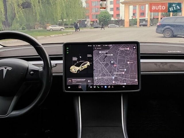Красный Тесла Модель 3, объемом двигателя 0 л и пробегом 189 тыс. км за 16300 $, фото 9 на Automoto.ua
