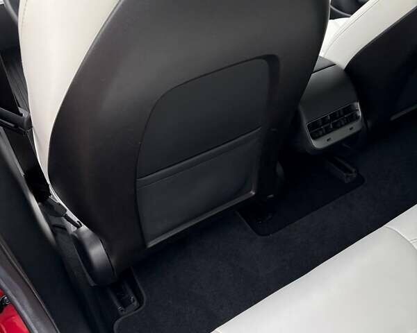 Красный Тесла Модель 3, объемом двигателя 0 л и пробегом 112 тыс. км за 16500 $, фото 69 на Automoto.ua