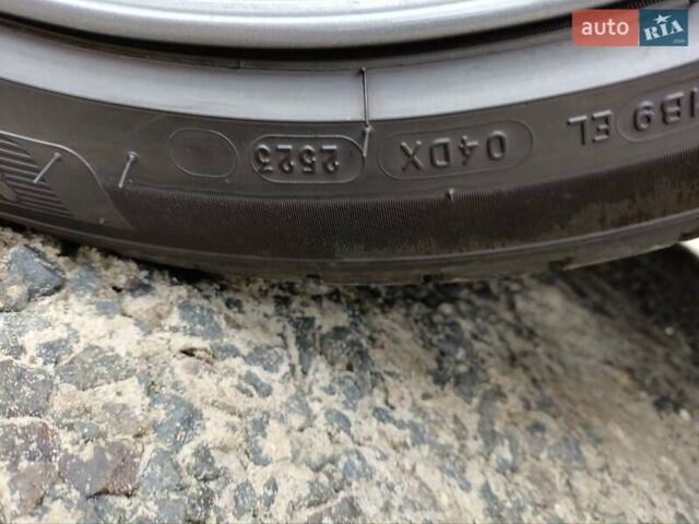 Красный Тесла Модель 3, объемом двигателя 0 л и пробегом 135 тыс. км за 20100 $, фото 47 на Automoto.ua