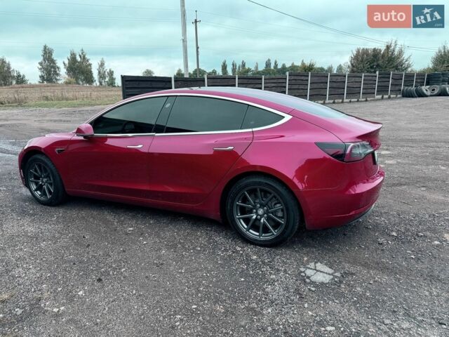 Красный Тесла Модель 3, объемом двигателя 0 л и пробегом 206 тыс. км за 16500 $, фото 4 на Automoto.ua
