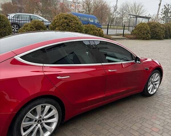 Красный Тесла Модель 3, объемом двигателя 0 л и пробегом 112 тыс. км за 16500 $, фото 9 на Automoto.ua