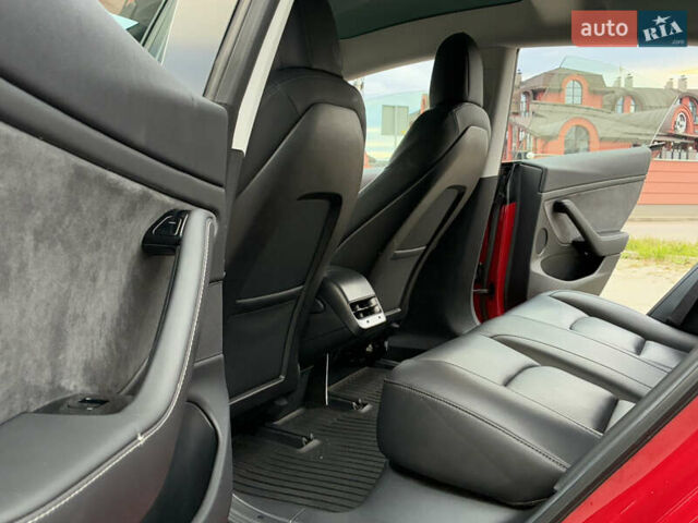 Червоний Тесла Модель 3, об'ємом двигуна 0 л та пробігом 159 тис. км за 15800 $, фото 56 на Automoto.ua
