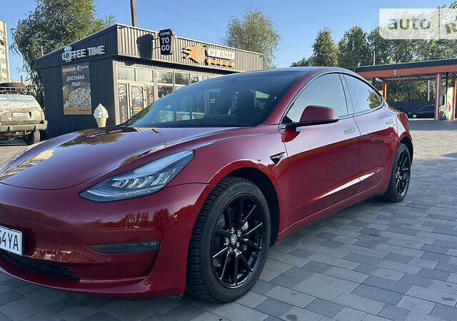 Красный Тесла Модель 3, объемом двигателя 0 л и пробегом 150 тыс. км за 19000 $, фото 4 на Automoto.ua