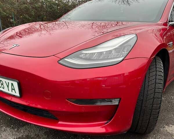 Красный Тесла Модель 3, объемом двигателя 0 л и пробегом 91 тыс. км за 18500 $, фото 8 на Automoto.ua