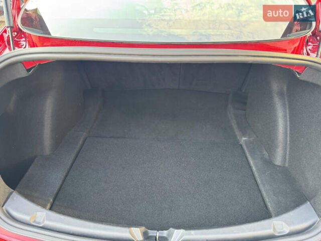 Тесла Модель 3 2018 в Луцке на Automoto.ua Красный Тесла Модель 3, объемом двигателя 0 л и пробегом 137 тыс. км за 17200 $, фото 41 на Automoto.ua