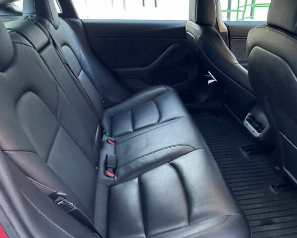 Червоний Тесла Модель 3, об'ємом двигуна 0 л та пробігом 164 тис. км за 15500 $, фото 10 на Automoto.ua