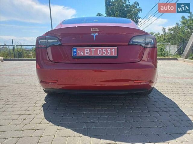 Красный Тесла Модель 3, объемом двигателя 0 л и пробегом 23 тыс. км за 17900 $, фото 4 на Automoto.ua