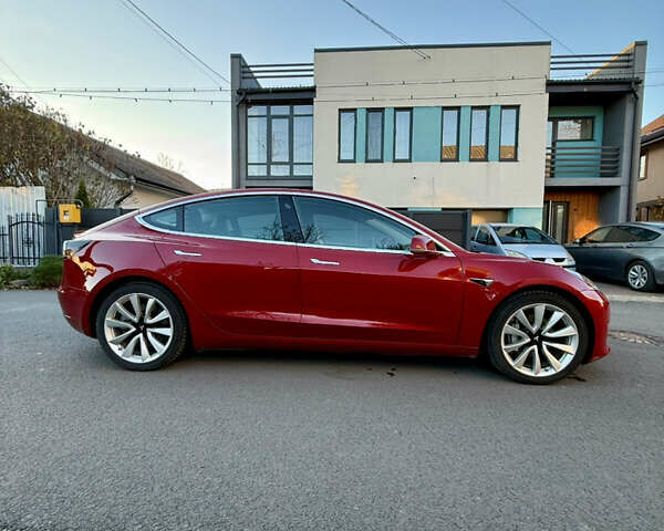 Червоний Тесла Модель 3, об'ємом двигуна 0 л та пробігом 84 тис. км за 18200 $, фото 7 на Automoto.ua