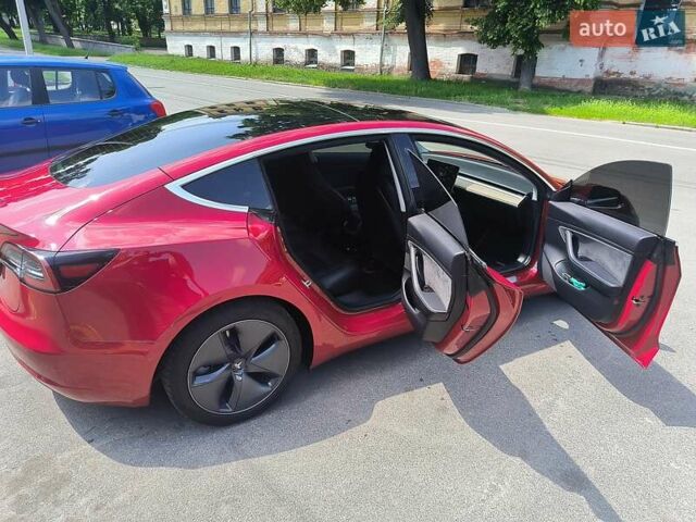 Червоний Тесла Модель 3, об'ємом двигуна 0 л та пробігом 51 тис. км за 18700 $, фото 7 на Automoto.ua