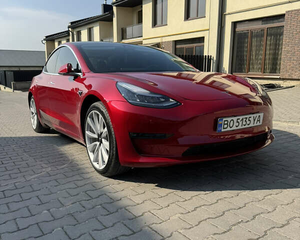 Червоний Тесла Модель 3, об'ємом двигуна 0 л та пробігом 72 тис. км за 18500 $, фото 1 на Automoto.ua