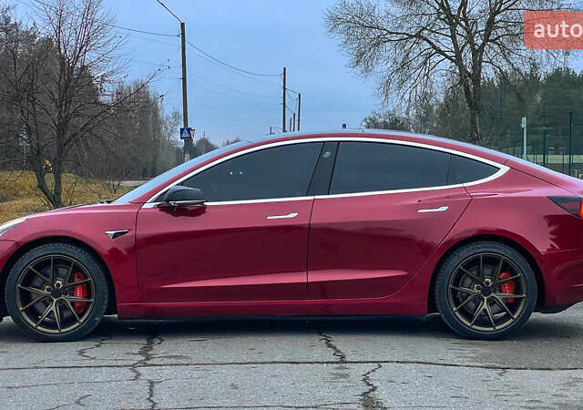 Червоний Тесла Модель 3, об'ємом двигуна 0 л та пробігом 149 тис. км за 19499 $, фото 4 на Automoto.ua