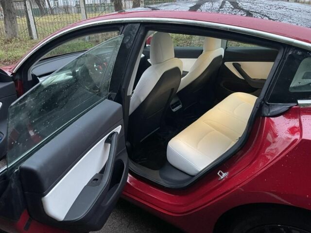 Червоний Тесла Модель 3, об'ємом двигуна 0 л та пробігом 124 тис. км за 15000 $, фото 15 на Automoto.ua