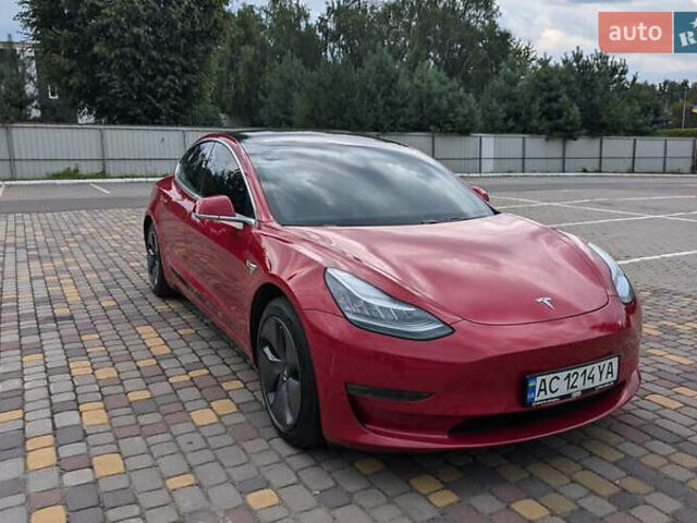 Красный Тесла Модель 3, объемом двигателя 0 л и пробегом 67 тыс. км за 16000 $, фото 3 на Automoto.ua