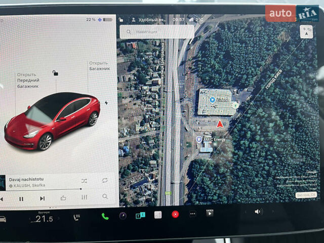 Красный Тесла Модель 3, объемом двигателя 0 л и пробегом 77 тыс. км за 17000 $, фото 21 на Automoto.ua