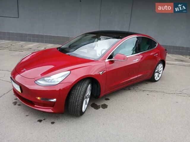 Червоний Тесла Модель 3, об'ємом двигуна 0 л та пробігом 105 тис. км за 17500 $, фото 26 на Automoto.ua