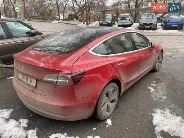 Красный Тесла Модель 3, объемом двигателя 0 л и пробегом 60 тыс. км за 14700 $, фото 2 на Automoto.ua
